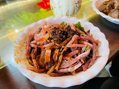 -金杨拉面王小吃面馆·牛三宝面·红烧牛肉粉