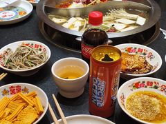 -沸炉重庆老火锅(军事博物馆店)