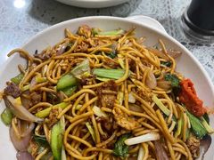 肉丝炒面-喜莲咖啡