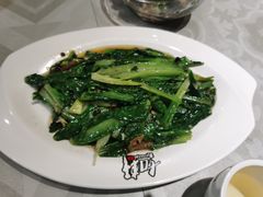 蒜茸油麦菜-如轩·海鲜砂锅粥·潮汕菜(南城店)