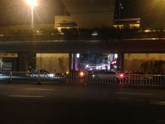 -吴山路夜市