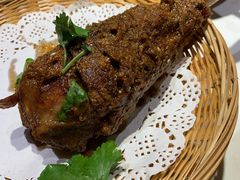 烤羊腿-丁里羊肉小镇(天鹅湖总店)