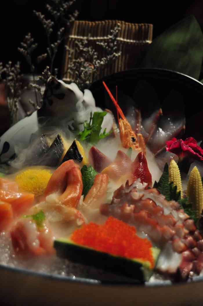 满|炉端烧·寿司(骏壹万邦店)-"在骏一万邦4楼,扶手电梯上去先看到老