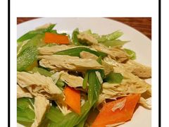 -清真吴记门钉肉饼·喜多利