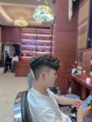-尼特斯男士发型馆