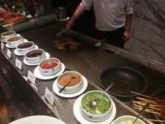 -岷山饭店-芝芝自助餐厅