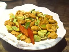 -东口码头·烧鸽子·鱼头泡饼·地方菜(金鹰悦城店)