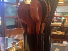 -银米·云南传统过桥米线(双廊黑金冠店)