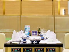 -红鼎豆捞·非遗鲍皇汤火锅(宝丰路店)