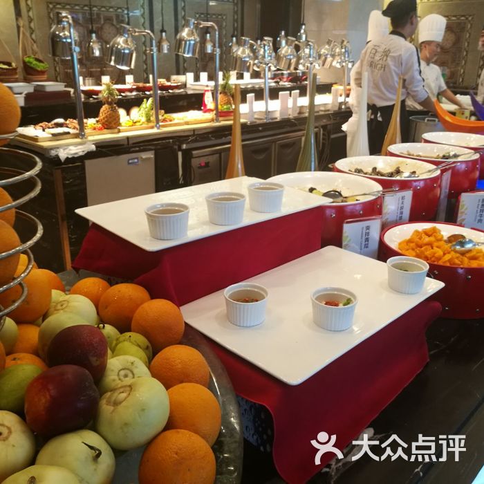 百纳瑞汀酒店四季自助百汇