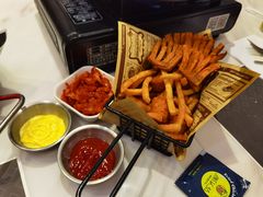 -博姆炸鸡精品餐厅(常发广场店)