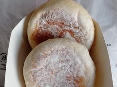 白雪奶黄面包-85度C(上海中原城市广场店)