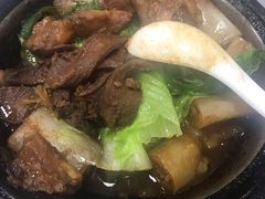 啫啫煲仔粉-珍珍小食店(西华路店)