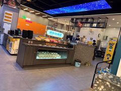 -味之绝美蛙鱼头火锅(松江万达店)