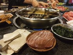 中辣锅底-邓莽子老火锅(中兴路总店)