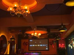 -無名记忆Music Bar夜景怀旧酒吧