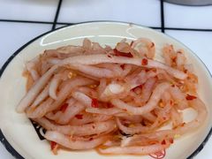-周良天山牛杂城(天山路总店)