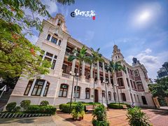 -香港大学
