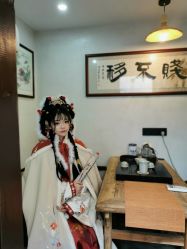 -一揽芳华汉服旗袍体验馆(拙政园店)