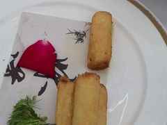-云南荟·湖畔领宴(领事馆店)