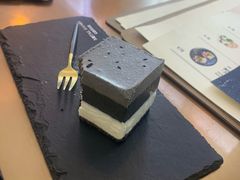黑芝麻慕斯-铁手珈琲制造局metalhands(望京店)