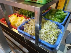 自助取餐区-筒骨麻辣烫(永同昌公寓胜明花园店)