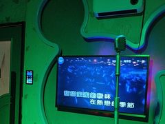 -依呀呀ktv烧烤小串(中山西路店)