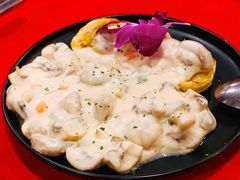 烤酥合配奶油烩蘑菇-申德勒加油站西餐厅(日坛路总店)