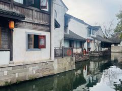 -鲁镇