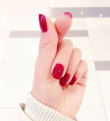 -进巍美甲美睫店