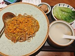 -蟹黄鱼·海派深夜面馆(巨鹿路店)