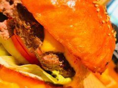-三勾JJJ Burger&Coffee(梅溪湖店)