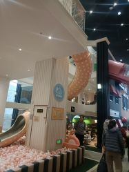 -奈尔宝·儿童乐园·亲子餐厅(华采天地店)