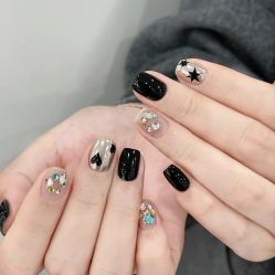 -悦指间美甲美睫