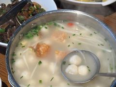 -湘力力小院·鱼汤泡饭(枫林路店)