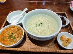 -蟹上黄·蟹黄面·江南糖水(人民广场店)