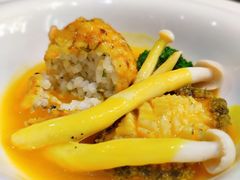 鲍汁鲍鱼捞饭-箱美术馆私房菜(水晶郦城店)