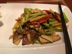 辣椒笋片炒烟肉-广州逸林假日酒店·四季桃源中餐厅(白云山风景区店)