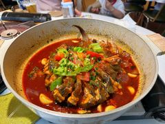 -刘姐啤酒鱼民族演艺餐厅(西街总店)