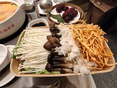 -好彩猪肚鸡(正弘城店)