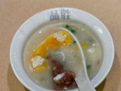 窝蛋牛肉粥-品胜点心专家(万业大厦店)