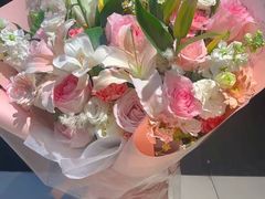 -雪蔓之鲜花气球派对(家佳源时代中心店)