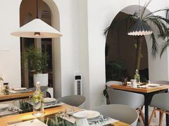 -春树下·树屋花房西餐厅(罍街AS1980店)