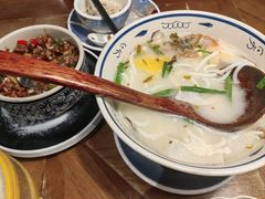-雀舞云南菜(天津天河城购物中心店)