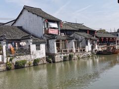 -唔呶喔哩酒家(生产街店)