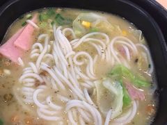 过桥米线-阿香米线(中原万达店)