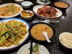 -靠山屯东北农家菜(八龙桥雅苑店)