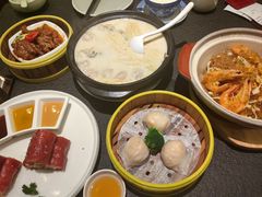 -蝴蝶里·粤菜·点心(滨江龙湖店)