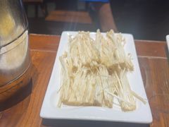 -苗家大院酸汤鱼(贵阳北站店)