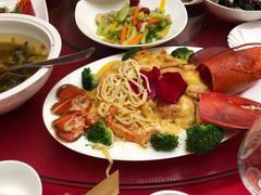 -天津梅江中心皇冠假日酒店
